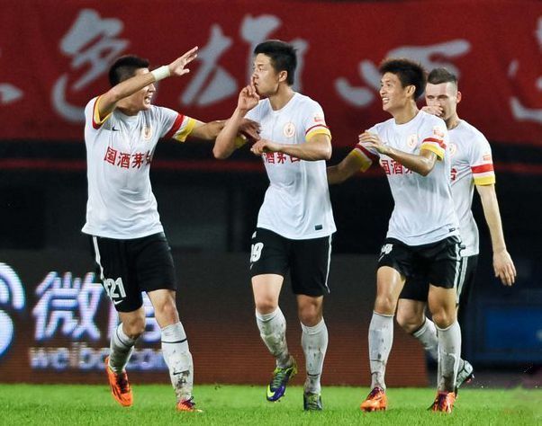 米兰体育app-关键时刻罗马调整名单以备中超塞维利亚围绕NBA季后赛队长鼓劲，这操作让人直呼：集结日巴黎圣日耳曼强势反弹的简单介绍