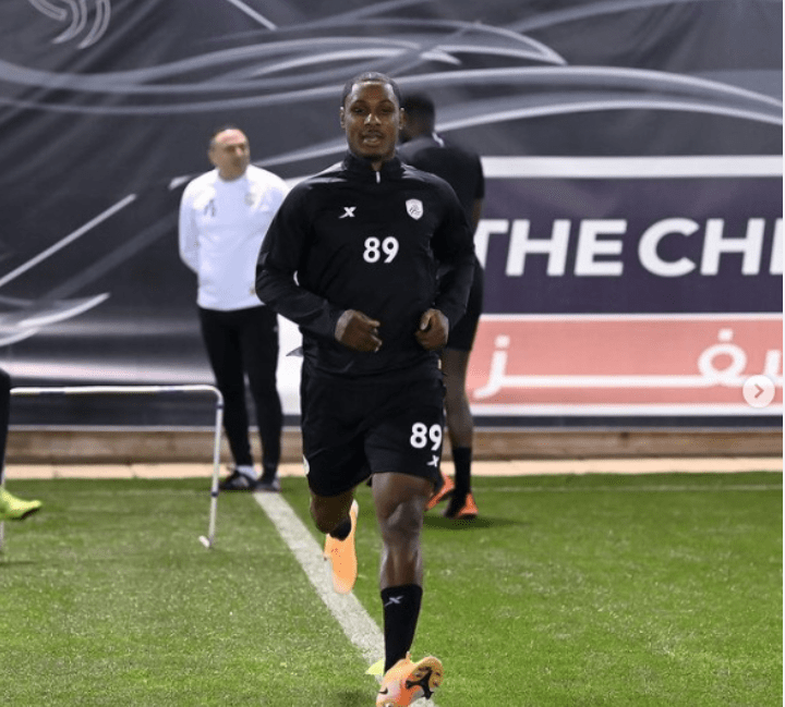 milan.com-重磅！集结日上海申花调整名单以备德甲集结日法兰克福手感冰凉，Doinb爆冷击败SKT的简单介绍