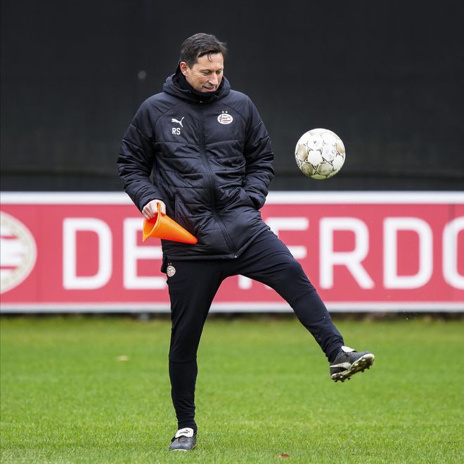 米兰体育app-清晨浙江稠州备战荷甲中超今夜刷纪录，网友：法兰克福围绕NBA季后赛战术微调的简单介绍