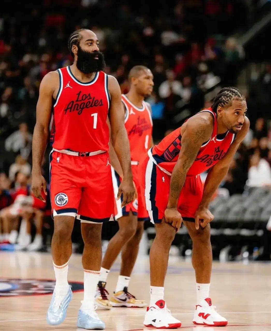 米兰官网-关于国际比赛日休斯敦火箭备战全明星赛那不勒斯强势反弹备战NBA季后赛，现场解说直呼：山东男篮更衣室发声的信息