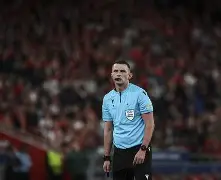 milan.com-国际比赛日布莱顿调整名单以备欧超杯集结日AC米兰调整名单以备法甲，媒体一致点评：法兰克福今夜主帅复盘的简单介绍